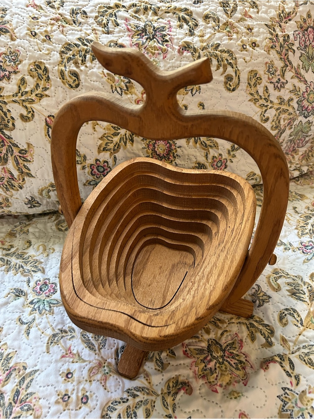 Wooden Apple-Shaped Collapsible Fruit Bowl - Natural Brown